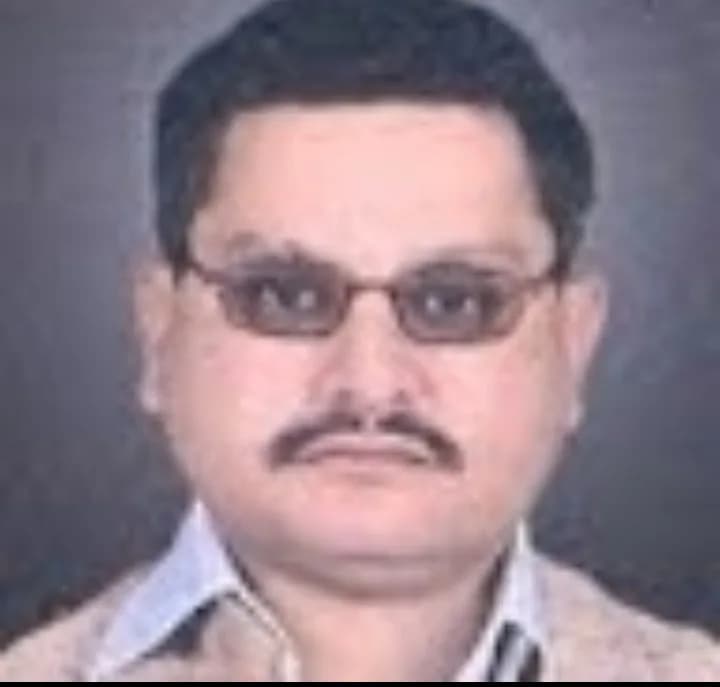 कॉरपोरेट नही चाहता कि देश में रहे लोकतंत्र