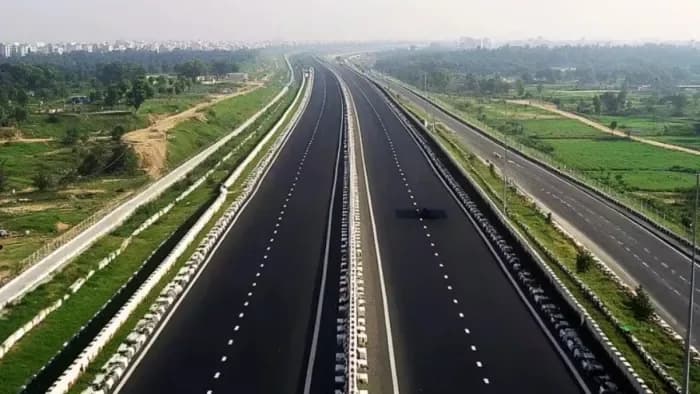290 करोड़ से बनेंगी 13 सड़कें, चुर्क तक आसान होगी आवाजाही