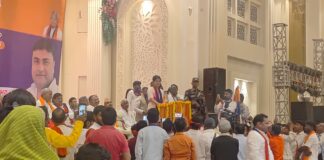 सोनभद्र में अपना दल (सोनेलाल) के कार्यकर्ता समागम में उमड़ा जनसैलाब, अनुप्रिया पटेल ने कहा—विधानसभा में बढ़ानी होगी संख्या